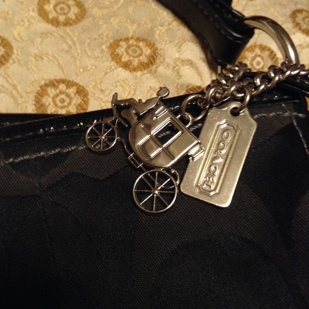 Beautiful Black Coach Purse